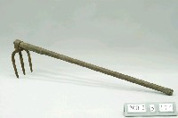 藏品(三齒耙)的圖片