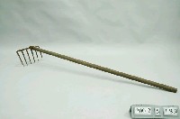 藏品(六齒耙)的圖片