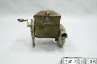 藏品(農藥鼓粉機)的圖片