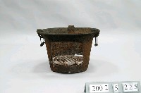 藏品(鐵製火爐)的圖片