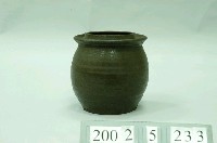 藏品(深褐釉素面油罐)的圖片