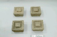 藏品(石製方斗形桌腳墊組)的圖片