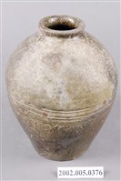 藏品(橄欖綠釉壓印紋陶甕)的圖片