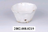 藏品(德化窯白瓷八角杯)的圖片
