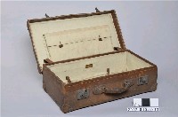 藏品(手提式皮製行李箱 )的圖片