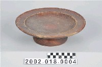 藏品(劉氏宗祠木胎紅色棕色漆相間高腳供盤)的圖片