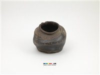 藏品(醬釉方形陶罐)的圖片