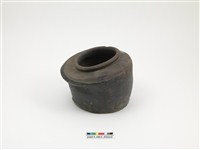 藏品(醬釉方形陶罐)的圖片