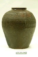 藏品(醬釉龜殼紋陶甕)的圖片