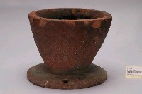 藏品(素燒陶製火窗)的圖片