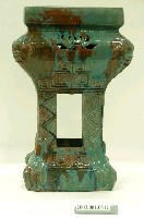 藏品(獸紋綠釉方凳)的圖片