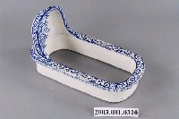 藏品(青花瓷花草紋馬桶)的圖片