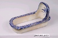 藏品(青花瓷花草紋馬桶)的圖片