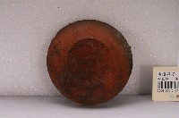 藏品(磚燒油燈碟)的圖片