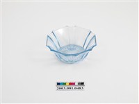 藏品(冰藍玻璃冰碗)的圖片