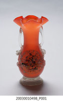 藏品(白紅雙色牡丹玻璃花瓶)的圖片