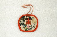 藏品(黑底龜鹿紋煙袋)的圖片