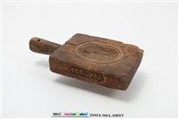 藏品(長方形四面雕龜桃連錢魚紋帶柄粿印)的圖片