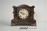 藏品(德國製仿石紋木座鐘)的圖片