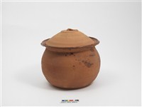藏品(素燒帶蓋雙繫陶鍋)的圖片