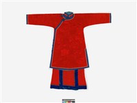 藏品(大紅絲質緹花新娘婚服)的圖片