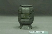 藏品(六角錫製粉盒)的圖片