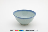 藏品(淡藍釉飛鳥紋淡青碗)的圖片
