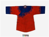 藏品(橘紅棉質大襟鑲緄女衫)的圖片