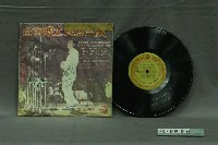 藏品(太王唱片出品編號「KLK-60」臺語歌謠專輯《臺灣鄉土民謠全集：許石編曲指揮（4）》)的圖片