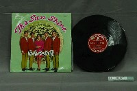 藏品(金星唱片公司出品編號「GSE-102」英文流行歌曲專輯《陽光合唱團第二集》)的圖片