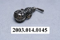 藏品(葫蘆造型金屬鼻煙壼)的圖片