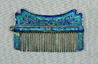 藏品(藍色方形金屬髮梳)的圖片