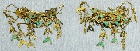藏品(飛龍鎏金翠羽胸飾1對)的圖片