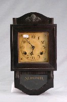 藏品(精工舍木製方形掛鐘)的圖片