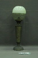 藏品(球形玻璃立柱式煤油燈組)的圖片