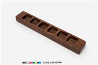 藏品(長條板單面雕六方格文字紋糕印)的圖片