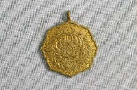 藏品(嘉義佛教婦人會徽章)的圖片