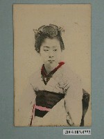 藏品(著和服的女子)的圖片