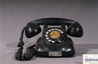 藏品(桌上型撥號盤式電話機)的圖片