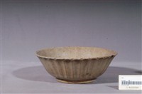 藏品(彩繪山水紋菱花口碗)的圖片