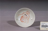 藏品(印繪白瓷紅蝦圓碟)的圖片