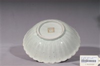 藏品(手繪青花山水紋花形碗)的圖片