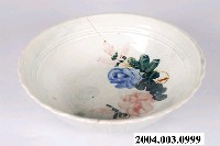 藏品(彩繪花卉紋綠釉花形碗)的圖片