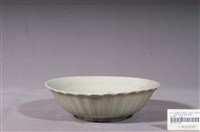 藏品(彩繪花卉紋綠釉花形碗)的圖片