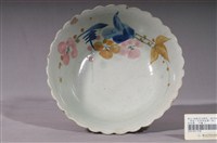 藏品(彩繪花卉紋花形碗)的圖片