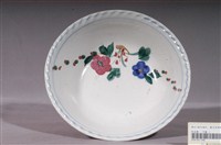 藏品(彩繪花卉紋碗)的圖片