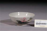 藏品(白釉紅花綠葉彩繪紋瓷碗)的圖片