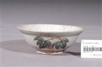 藏品(白釉綠葉紅果彩繪紋瓷碗)的圖片