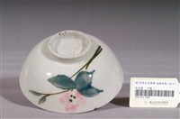 藏品(彩繪折枝花卉紋碗)的圖片