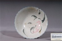 藏品(彩繪花卉紋菱花口碗公)的圖片